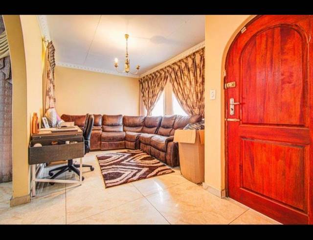 4 BEDROOM HOUSE FOR SALE IN ACTONVILLE